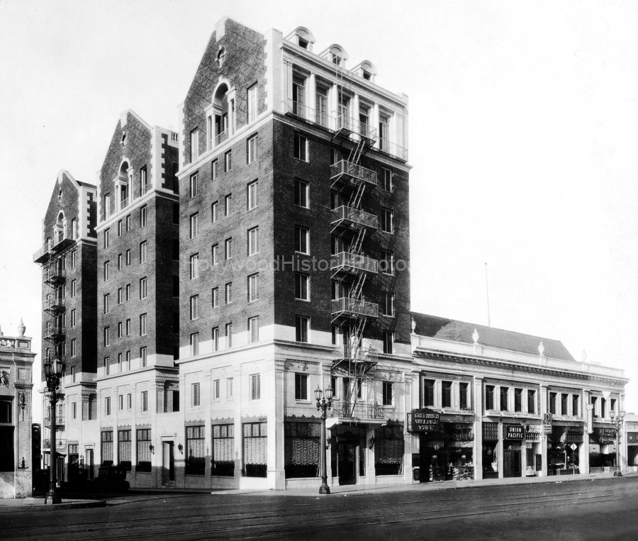 Hotel Christie 1923 1.jpg